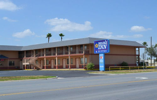 Deluxe Inn And Suites Weslaco Esterno foto